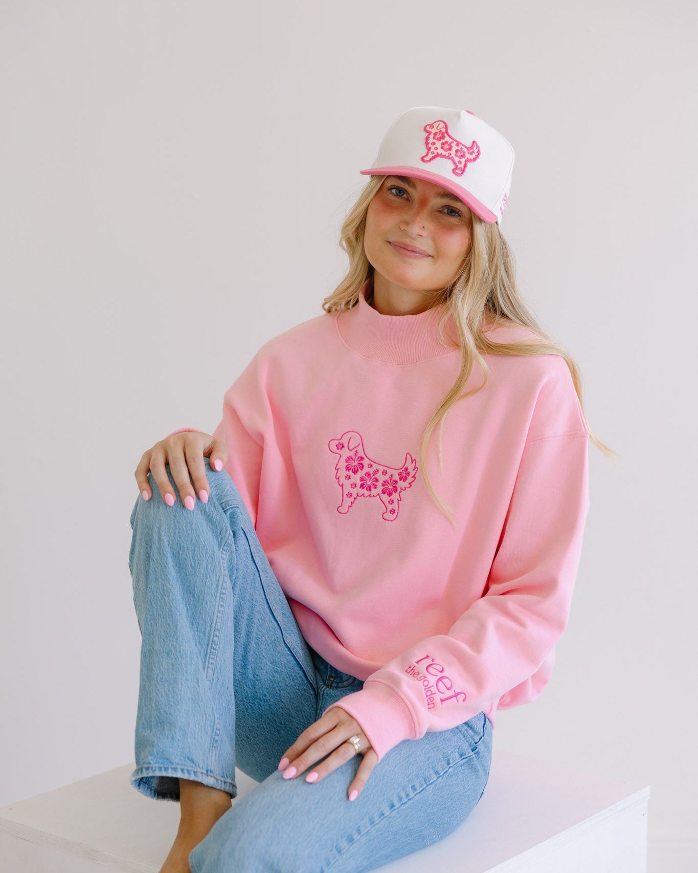 hibiscus golden mockneck